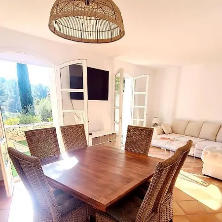 Villa Superbe Villa-domaine Avec Golf Piscine Et Tennis Saint-Cyr-sur-Mer